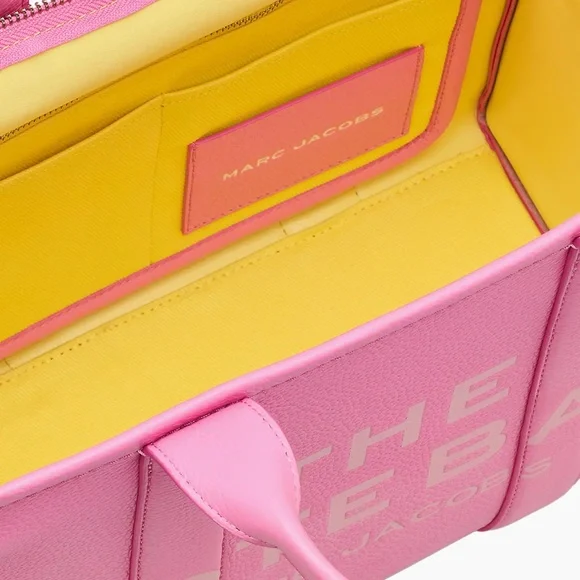 SMALL Marc Jacobs Petite Pink Tote Bag with Textured Leather & Detach Strap - Picture 8 of 13